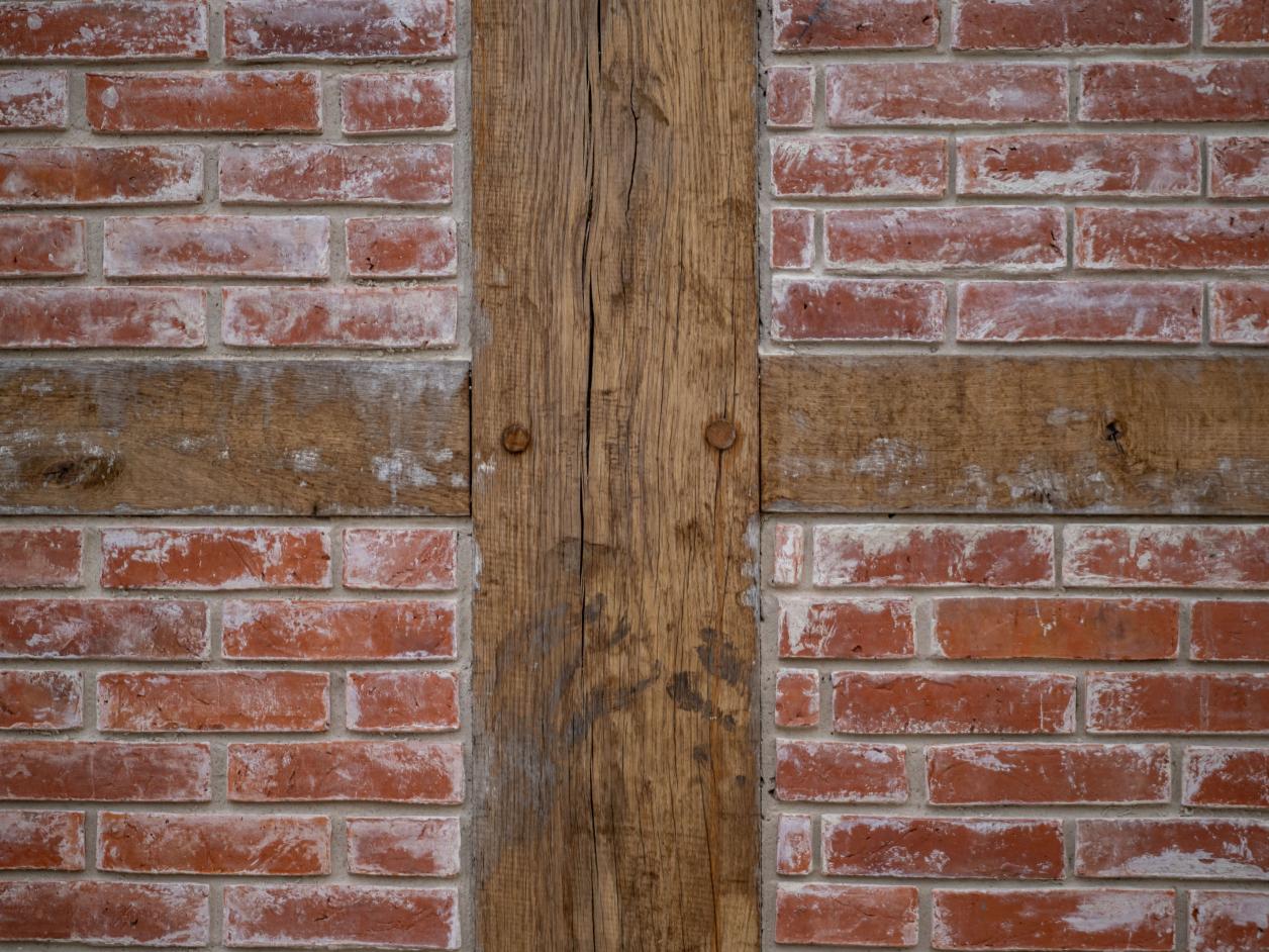 Besichtigung Hufnerhaus, Foto: Heinz Brossolat