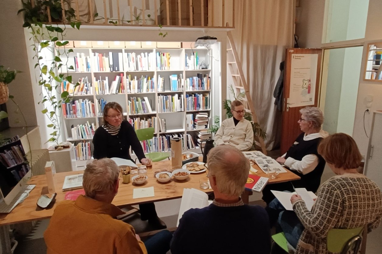 Lesenacht: „Hamburg erlesen – Bücher, Begegnungen, bewusste Zeit“