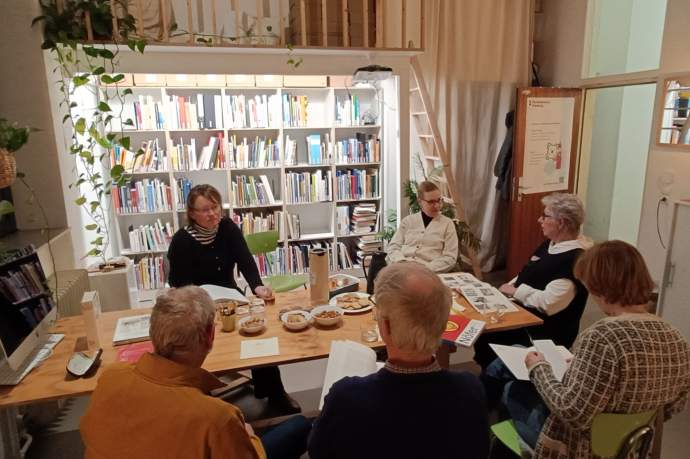 Lesenacht: „Hamburg erlesen – Bücher, Begegnungen, bewusste Zeit“