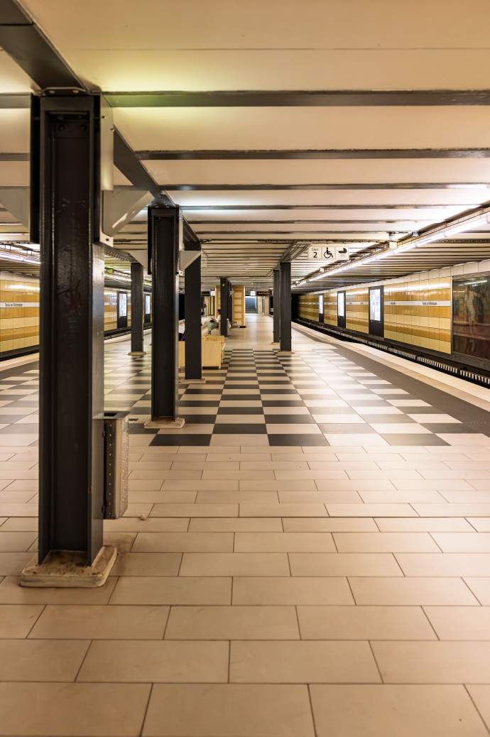 Rundgang:	Karl Schneider-Bauten Rotherbaum