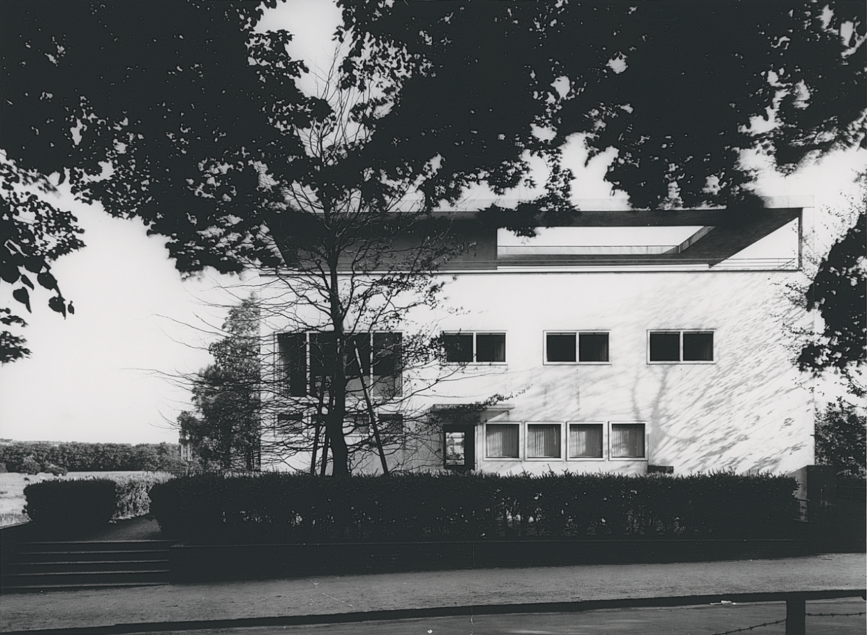 Haus Schneider kurz nach der Fertigstellung, Foto: Ernst Scheel © Petra Vorreiter