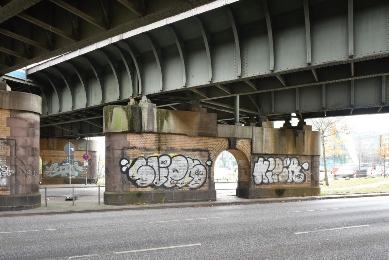 Eisenbahnbrücken Anckelmannsplatz